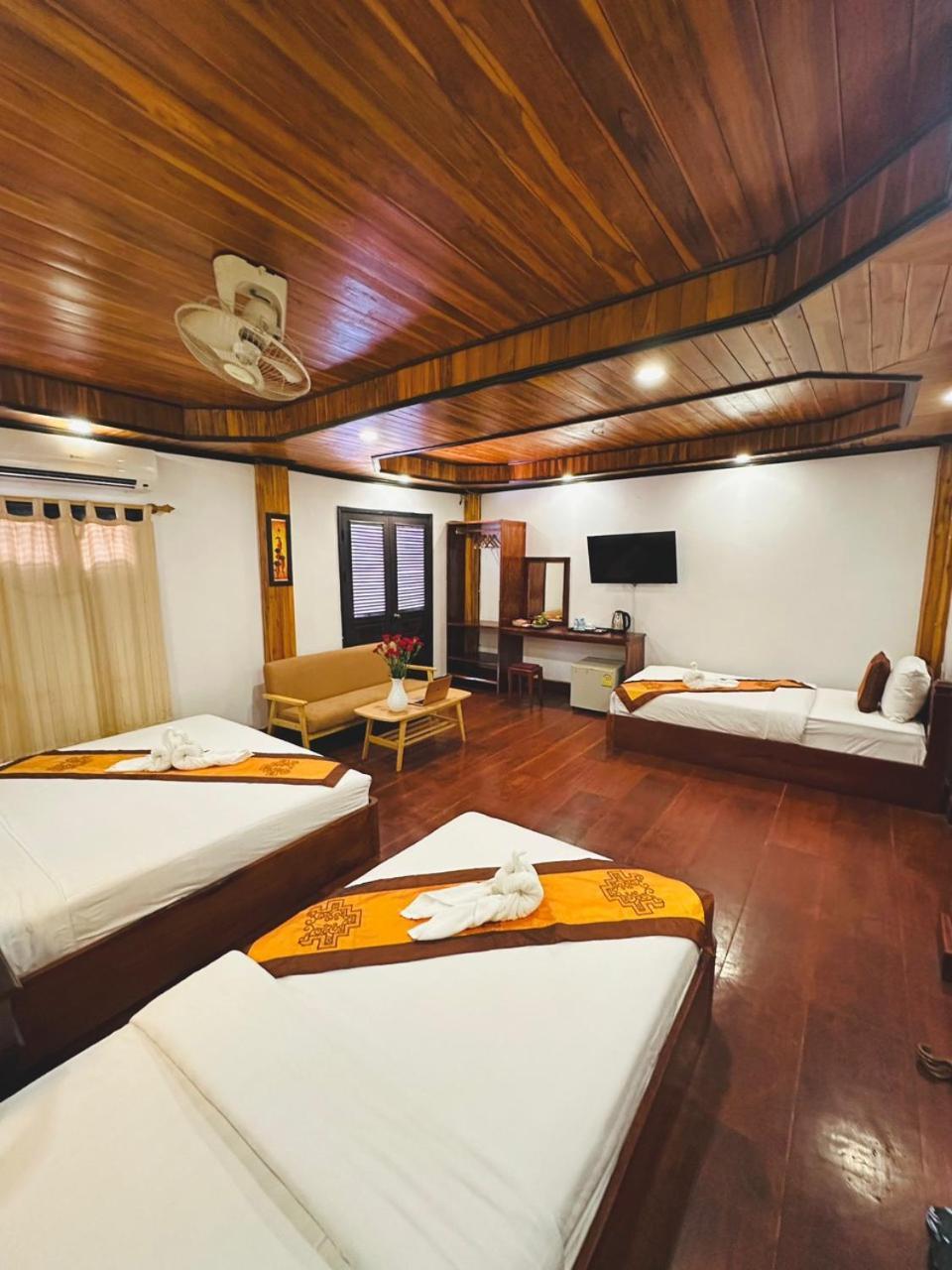 Luang Prabang Oudomlith Villa & Travel Zewnętrze zdjęcie