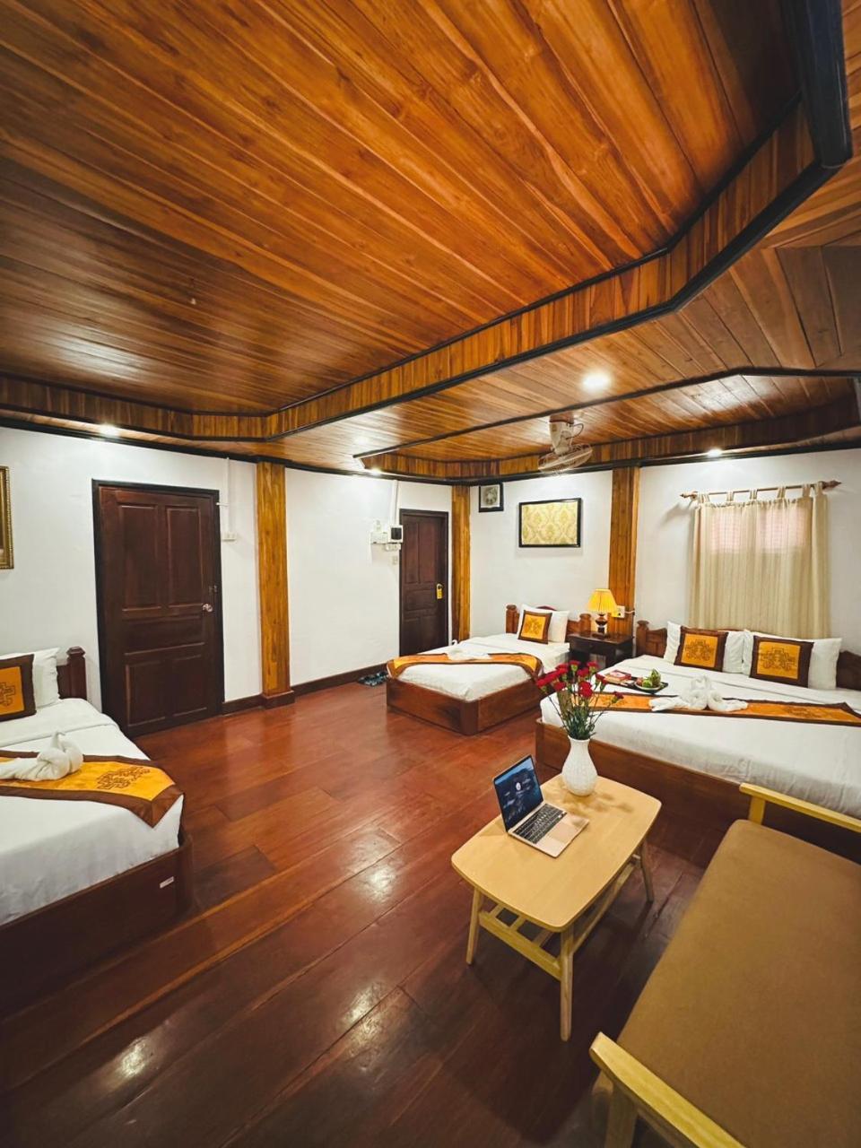 Luang Prabang Oudomlith Villa & Travel Zewnętrze zdjęcie