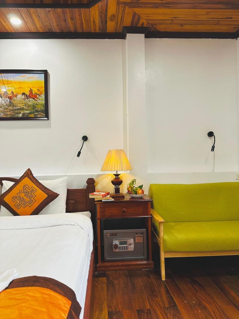 Luang Prabang Oudomlith Villa & Travel Zewnętrze zdjęcie