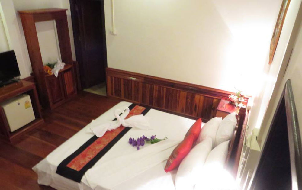 Luang Prabang Oudomlith Villa & Travel Zewnętrze zdjęcie