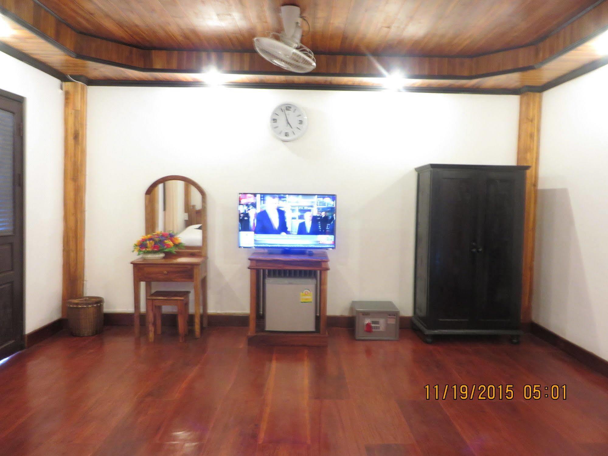 Luang Prabang Oudomlith Villa & Travel Zewnętrze zdjęcie
